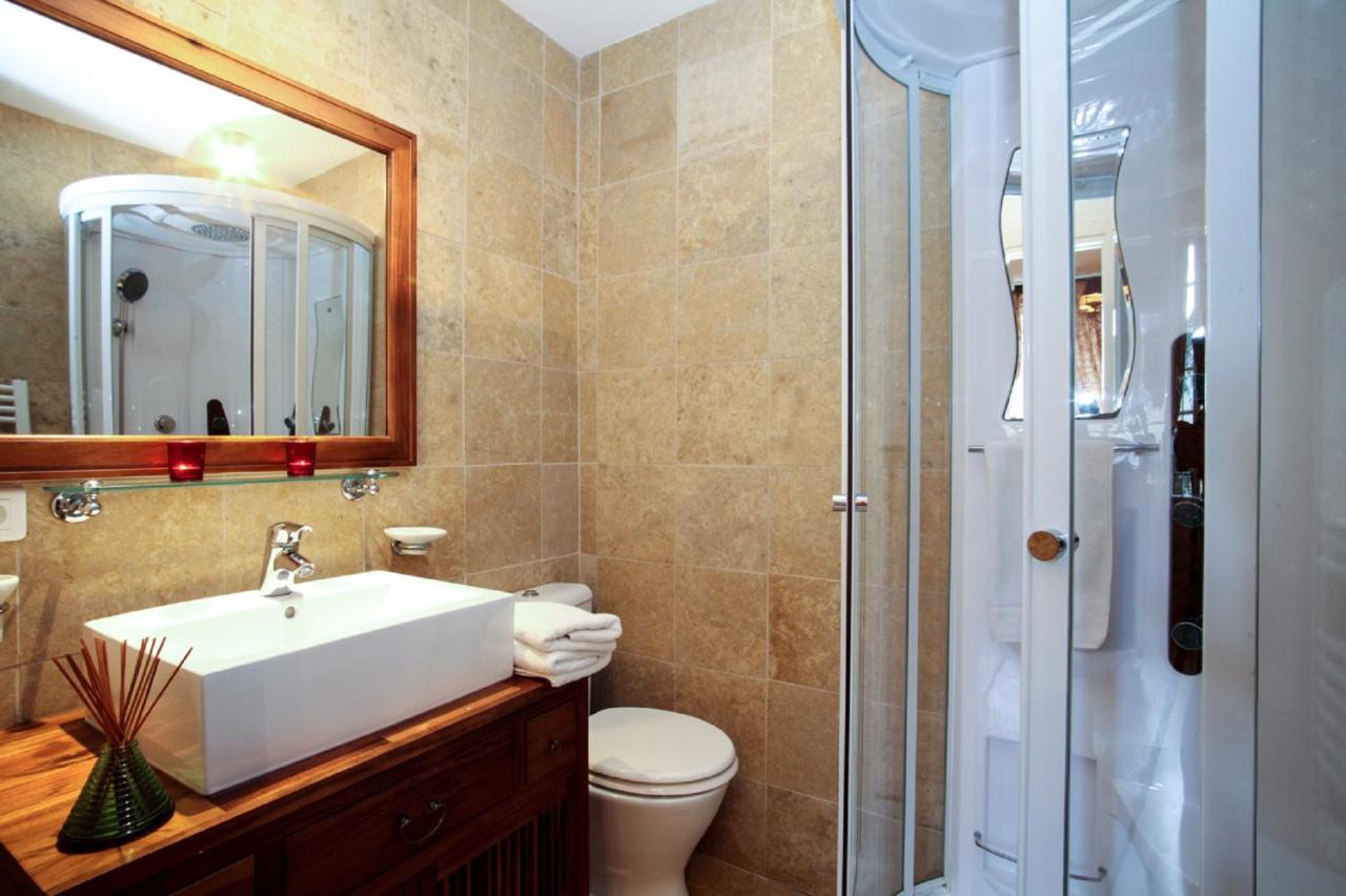 In Sarlat Luxury Rentals, Medieval Center - Maison Fenelon Zewnętrze zdjęcie